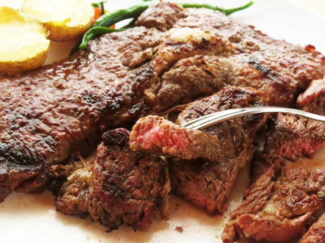 オージービーフ/オーストラリア産牛肉のステーキ