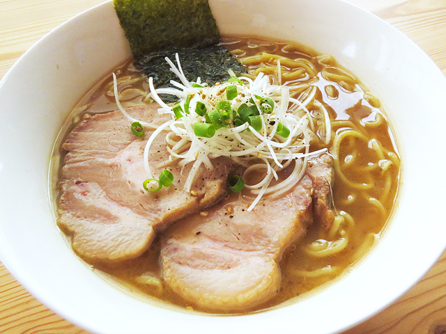 残りスープの濃厚とんこつラーメン