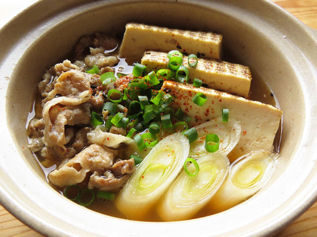 一人用土鍋の肉豆腐