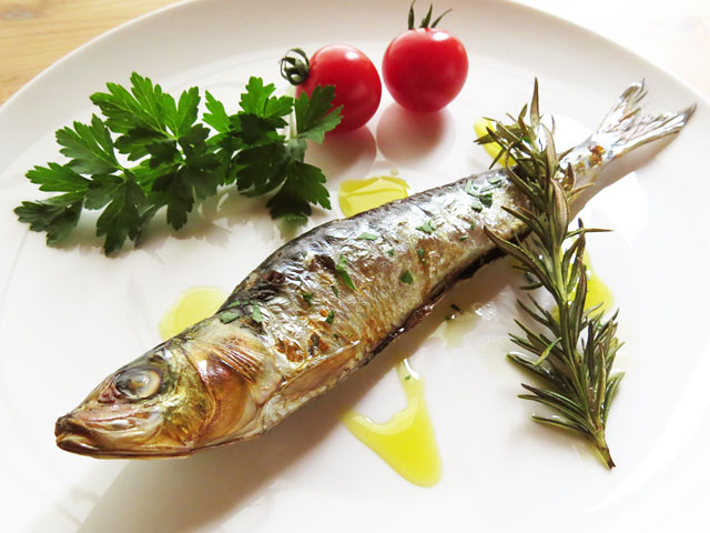 干物の香草焼き ローズマリーの香草焼きで魚臭さのない美味しい料理にアレンジ 自家製干物の作り方から香草焼きのレシピまで