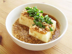 鶏そぼろのあんかけ豆腐