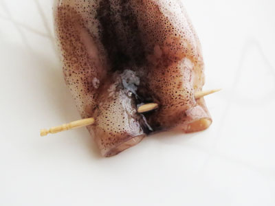 イカ飯の米の詰め方.5