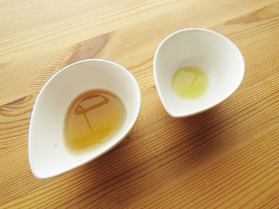 干椎茸の戻し汁と生姜のおろし汁