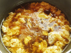 ふわふわの卵とじにした、うどんつゆ