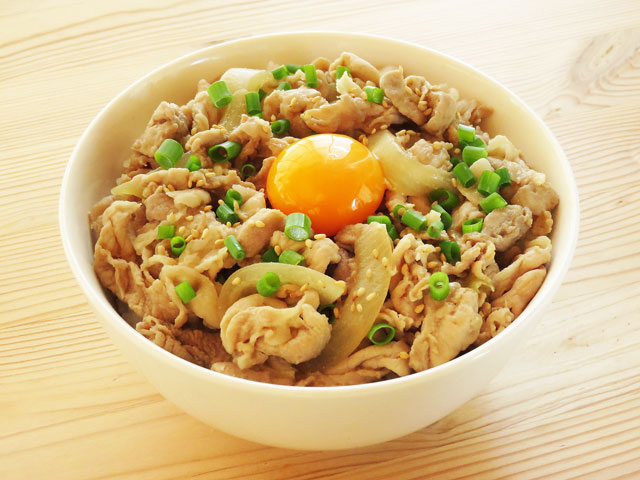 豚こまを使った豚丼