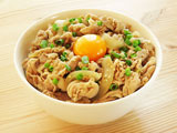 豚こまを使った豚丼