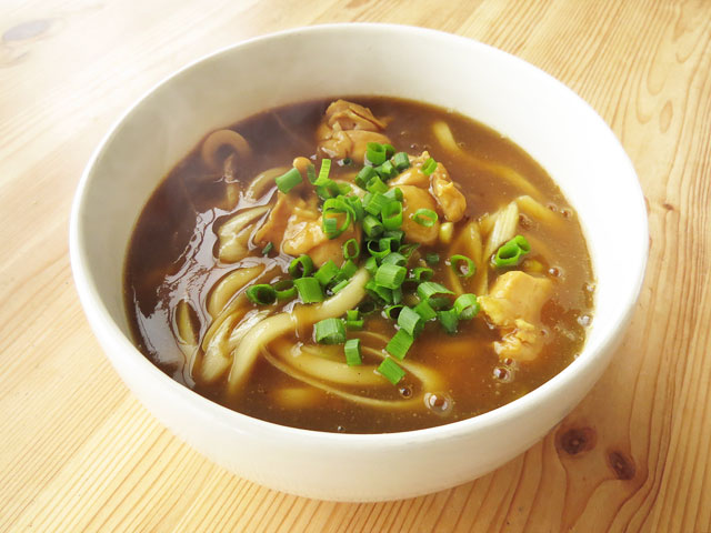 残りカレーをつかった、お蕎麦屋さん風カレーうどん