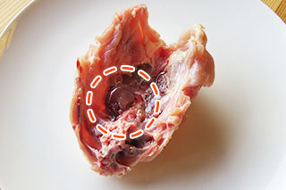 鶏がらの内蔵部分